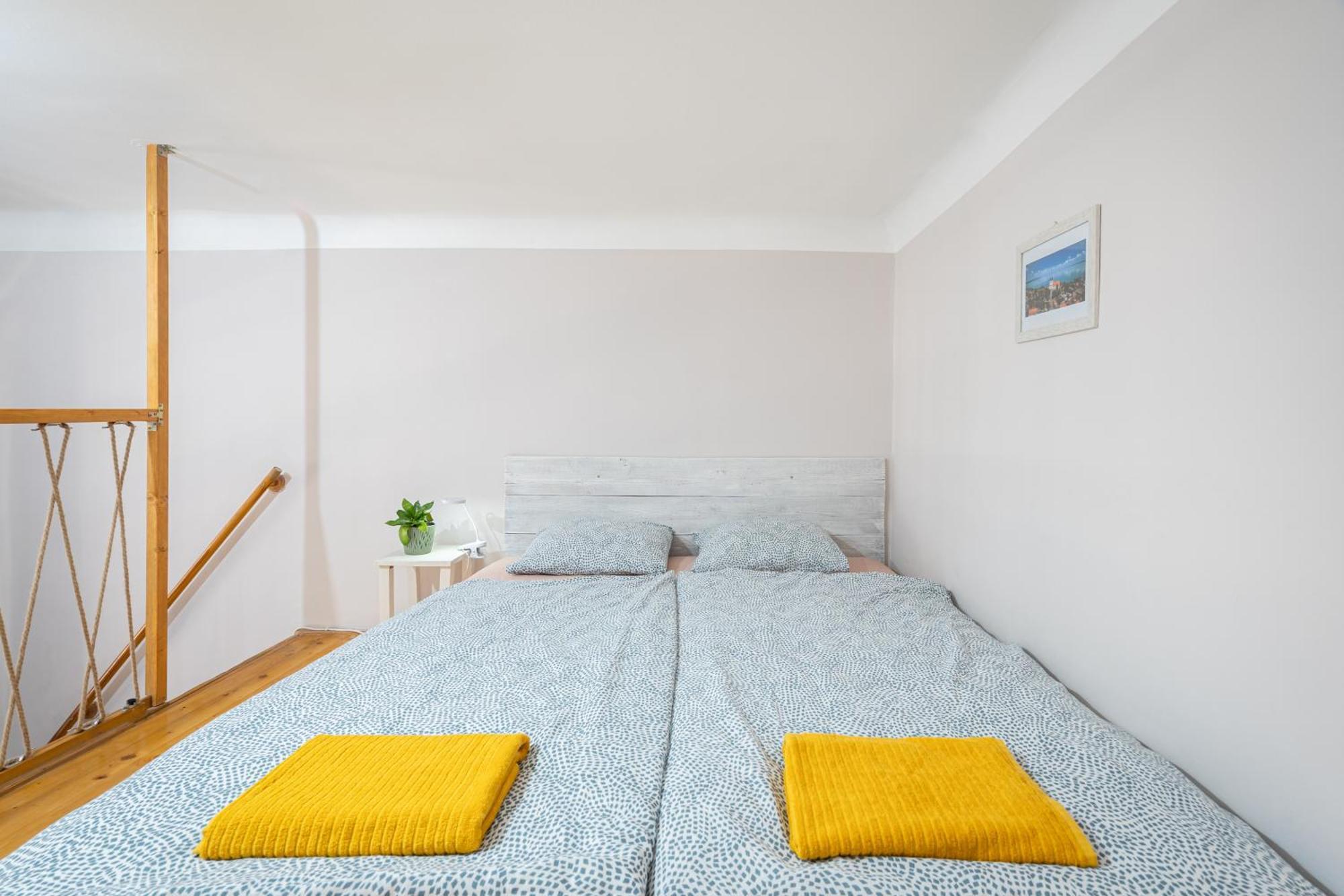 Affordable Heroes' Square Residence Budapest Kültér fotó